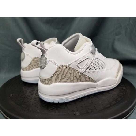 Jordan Spizike Low (PS) Sneakers White Size 13c NEW IN BOX! - Picture 8 of 11